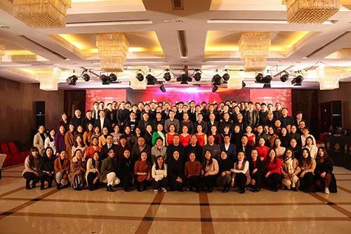 91免费小视频销售全家福